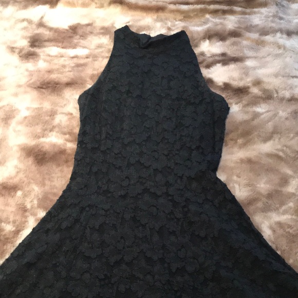 Lace black dress - Picture 3 of 5